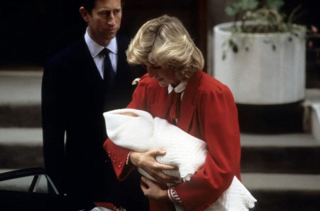 Princess Diana's assistant claims that after Harry was born, she wept ...
